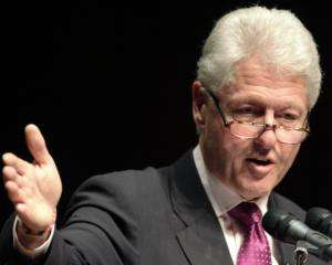 Дочь просит Билла Клинтона похудеть на 7 кг