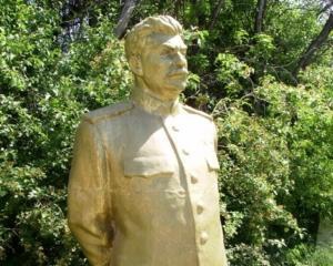 У Запоріжжі комуністи таки встановили пам&quot;ятник Сталіну