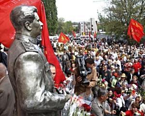 &amp;quot;Регионы&amp;quot; не исключили сноса памятника Сталину