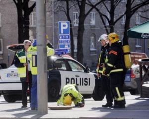 В центре Хельсинки взрыв раскидал канализационные люки