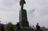 Пам'ятник Леніну в Севастополі облили чорною фарбою 