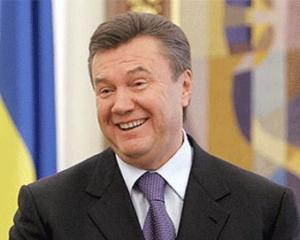 Янукович отбыл в Москву на неформальный саммит