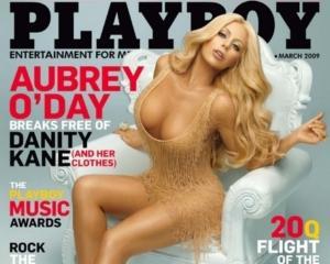 Журнал Playboy начнут выпускать в 3D-формате