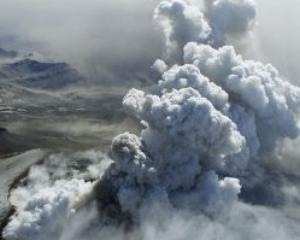 Облако вулканического пепла покидает небо Европы