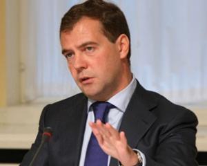 Медведев похвалил Януковича