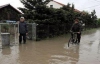Жертв наводнения в Европе все больше