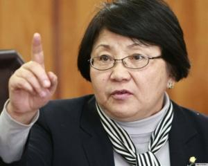 Роза Отунбаева отказалась стать президентом Киргизии