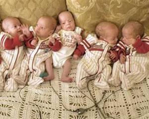 Вперше за останні 25 років британка народила шістьох дітей