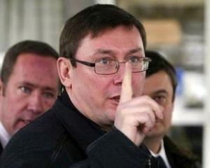 Луценко хочет, чтобы судили и Януковича, и "Картавого"