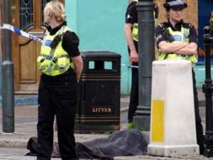 52-летний британец расстрелял прохожих на улице - есть погибшие