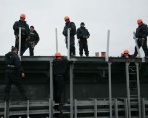 Дарницький міст під контролем Азарова добудують наступного року