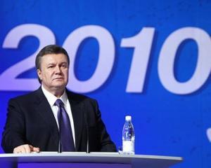 Президента слухав повний зал корупціонерів, тіньовиків і бандитів - експерт