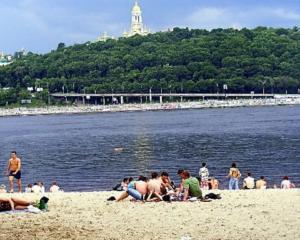 В МЧС говорят, что пляжи столицы не готовы к купальному сезону 