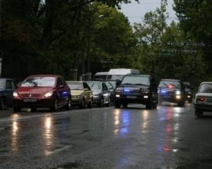 Постраждалими в ДТП з кортежем Януковича займаються лікарі з "Феофанії"