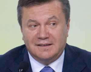 Янукович поздравил Семиноженко с днем рождения орденом