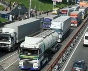 Черновецький заборонив вантажівкам в&quot;їзд у Київ