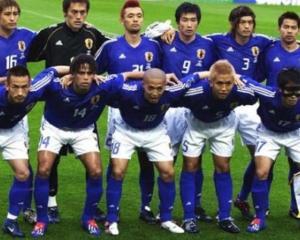 Японський Кабмін збирається взяти приклад зі своєї футбольної збірної