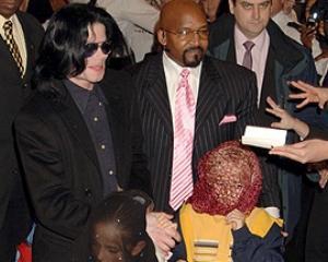 Мать Майкла Джексона пошла против воли певца