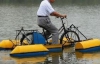 В Китае изобрели водный велосипед