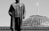 В родном городе Сталина снесли его памятник (ФОТО)
