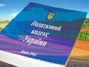 У Януковича призывают Азарова переписать Налоговый кодекс