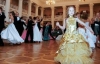 Полтысячи выпускников танцевали в гостях у Черновецкого (ФОТО)