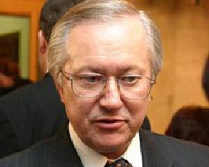 Тарасюк говорит, что Украину превращают в "полицейское государство"