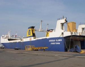 Индия задержала судно с украинцами на борту и грузом оружия