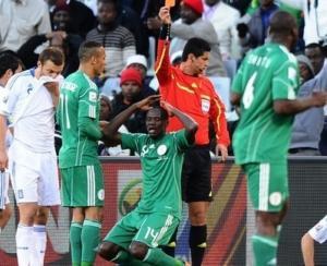 Президент Нігерії зняв футбольну збірну зі змагань