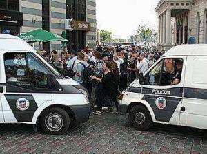 Поліція Риги зірвала марш фашистів