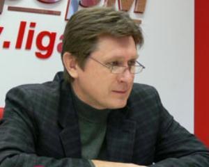 Увольнения Семиноженко - это удар по Азарову