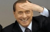 Берлускони нанял стриптизерш (ФОТО)