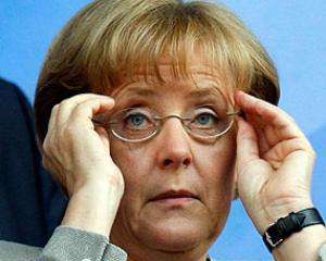 Меркель зазнала критики за намір відвідати матч Аргентина-Німеччина