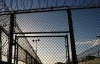 У колонії на ув'язнених впала стіна: одна людина загинула