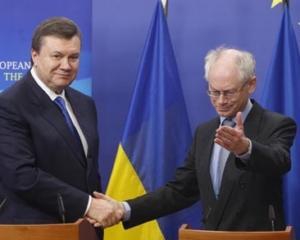 Янукович рассказал Ромпею, что одолжит у МВФ $14,9 млрд