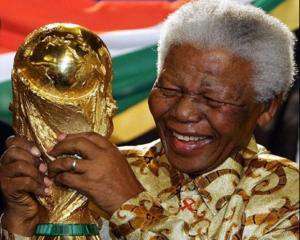ФІФА спробувала змусити Манделу відвідати фінал ЧС-2010