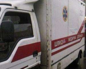 У Криму на жінку і двох дітей впав електропровід