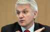 Литвин намекнул, что Конституционный суд может отказать Януковичу
