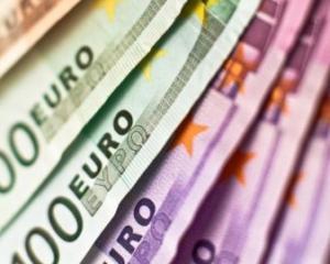 Гривня зміцнилася на міжбанку і в обмінниках