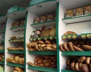У Азарова вже попереджають про подорожчання хліба