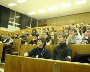 Университеты набрали студентов с "липовыми" документами - Опора