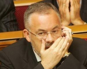 У Табачника вирішили "розкрутити" ректорів на ремонт міністерства