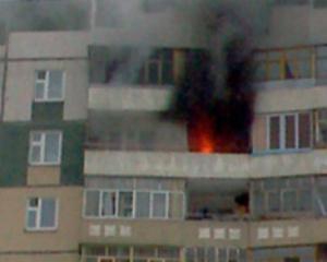 Курець випадково спалив чотири квартири і 17 балконів