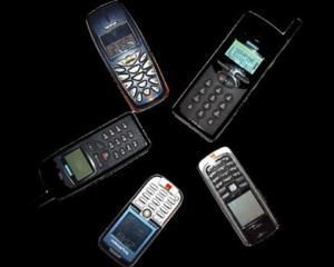 До відключення &amp;quot;сірих&amp;quot; мобілок готові чотири з п&#039;яти мобільних операторів