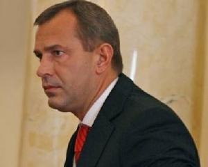 Кабмин наградит пожарных и спасет леса