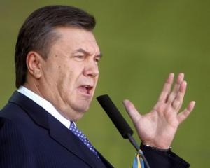 Янукович пішов на зміни до закону про вибори з декількох причин