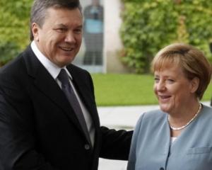 Меркель хоче допомогти Україні з Євро-2012
