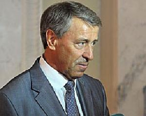 БЮТ заблокував Раду: "на кладовище раніше ніж на пенсію"