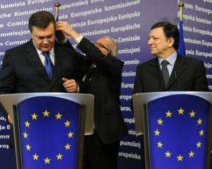 Янукович рассказал Баррозу о своих реформах в Украине
