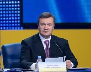 Янукович обіцяє &amp;quot;познайомити&amp;quot; земельних шахраїв з розпеченим залізом  